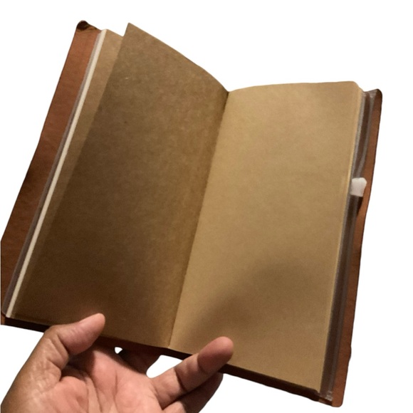 Faux Leather Sketchbook Journal *Size: approx.20x12cm/7.87x4.7…CHOOSE 1 journal - Picture 2 of 16